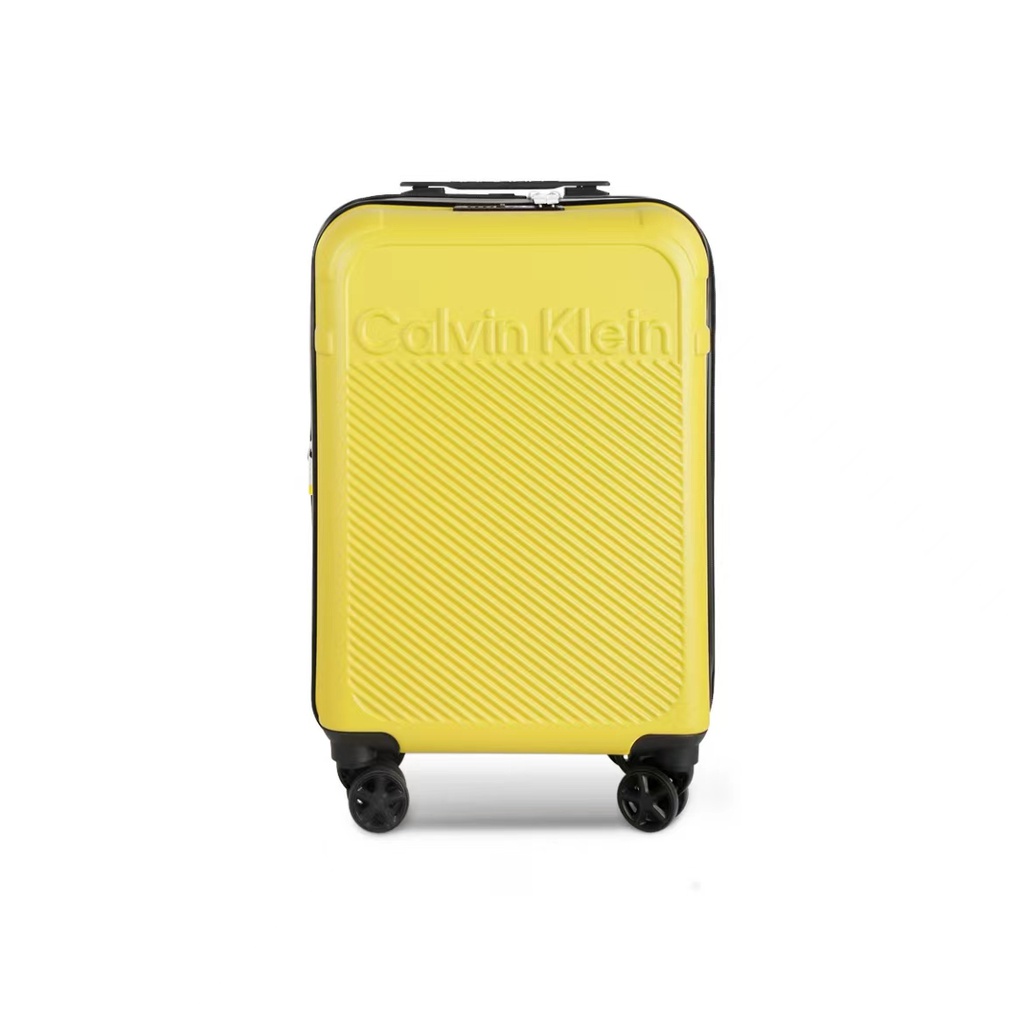 CALVIN KLEIN 浮雕刻印登机箱