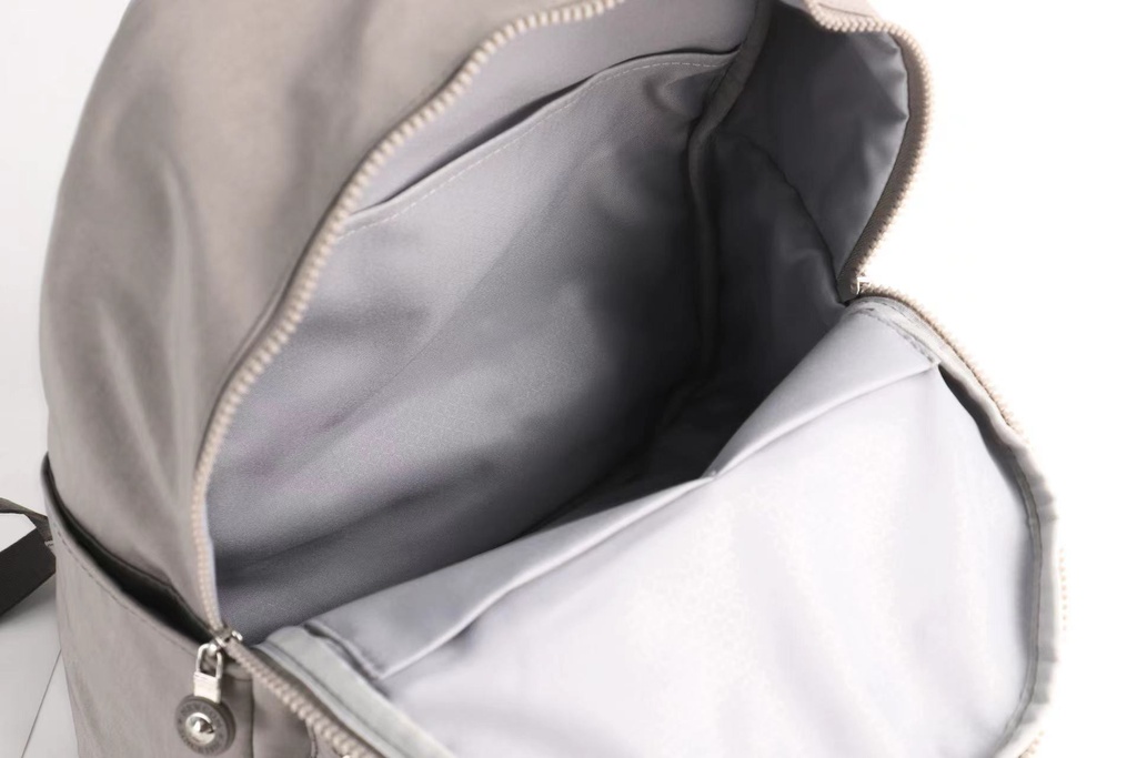 NEWCOM超轻尼龙休闲双肩包